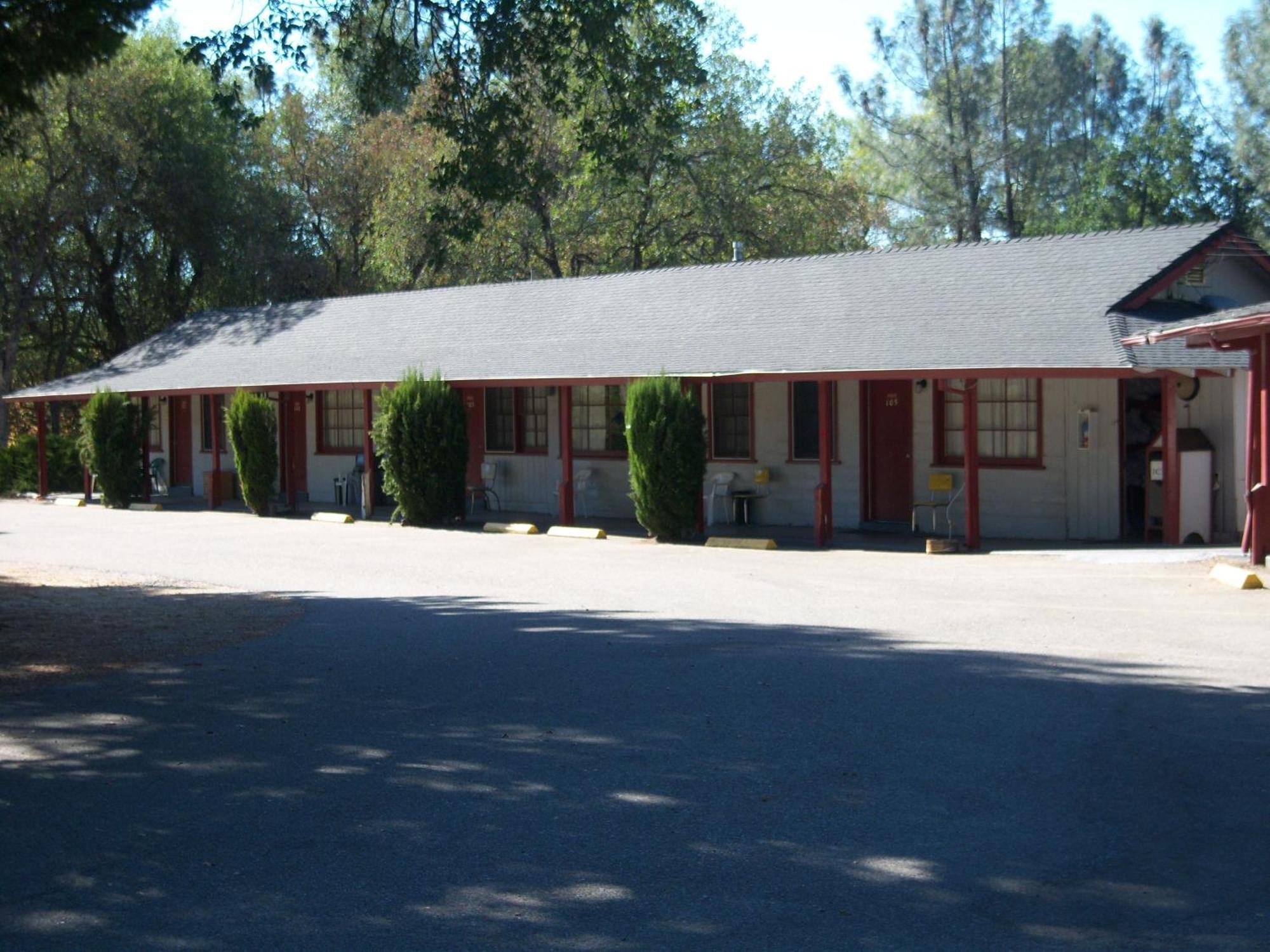 Shasta Dam Motel Шаста Лейк Екстер'єр фото
