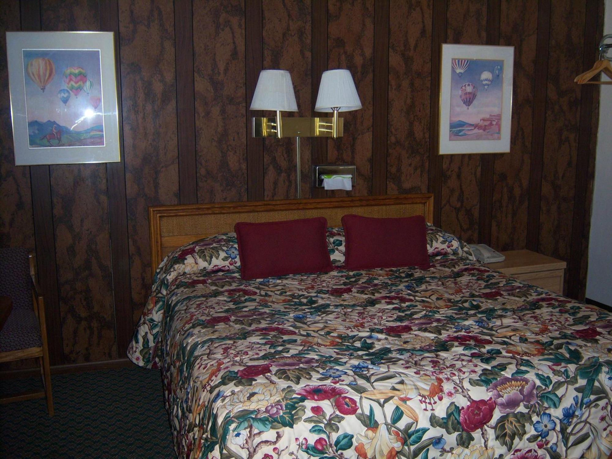 Shasta Dam Motel Шаста Лейк Екстер'єр фото